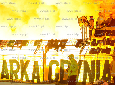 Gdynia. Ekstraklasa - derby Trojmiasta, mecz Polnord...