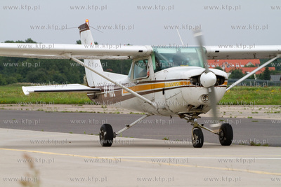 Gdynia, Oksywie. Przed godzina 17 na lotnisku 43 Bazy...