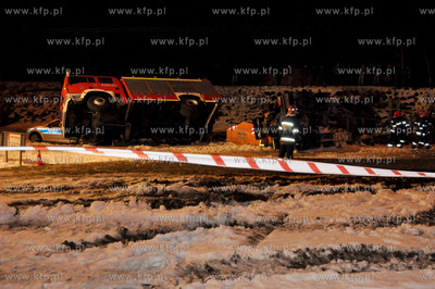 Gdynia. Wypadek na ulicy Wielkopolskiej. Piaskarka...