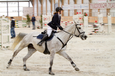 Pierwsze Zawody Ogolnopolskie w nowej hali Hipodromu...