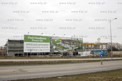 Budowa centrum handlowego na Raciborskiego w Pruszczu...
