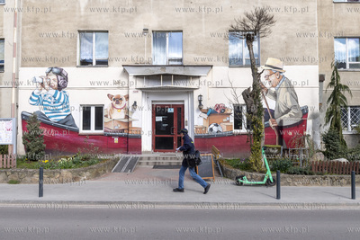 Dom Sąsiedzki "Zakopianka" przy ulicy Zakopiańskiej...