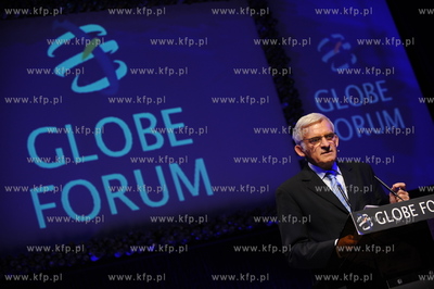 Gdansk, GLOBE FORUM 2009. Nz Jerzy Buzek - przewodniczacy...