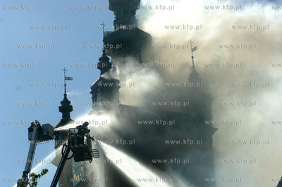 Pozar kosciola sw Katarzyny w Gdansku. 22.05.2006 Fot....