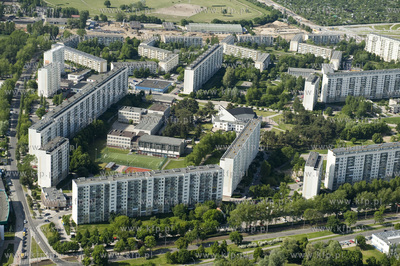 Gdansk Zabianka z lotu ptaka. Skrzyzowanie ul. Subislawa...