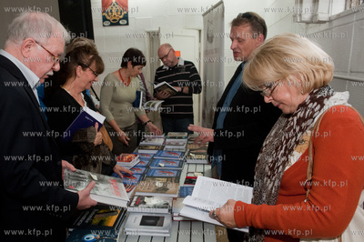 Wrzeszcz, Synagoga. Promocja ksiazki Mieczyslawa Abramowicza...