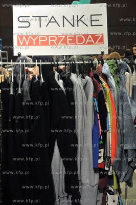 Targi mody, designu i mlodej sztuki Bakalie 13 w Europejskim...