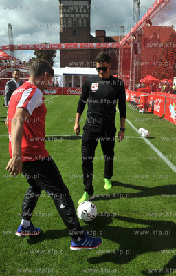 Final turnieju pilkarskiego Coca-Cola Cup na Targu...