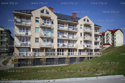 Uroczyste przekazanie do użytku 125 mieszkań wybudowanych...