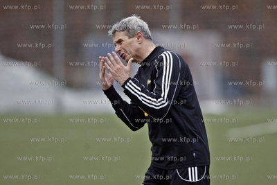 Gdansk. Boisko przy ul. Traugutta.  Sylwestrowy mecz...