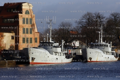 Statki z Kajmanow Spirit of Romo i Spirit of Samso...