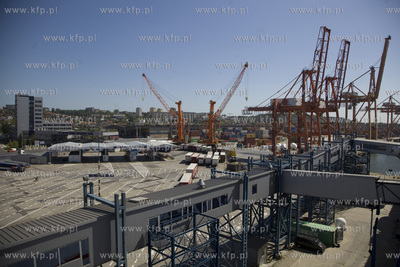 Gdynia. Bałtycki Terminal Kontenerowy.
25.05.2015
fot....