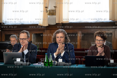 Sesja Rady Miasta Sopotu. Nz. Marcin Skwierawski, Jacek...