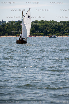 Baltic Sail 2023. Parada żaglowców po wodach Zatoki...