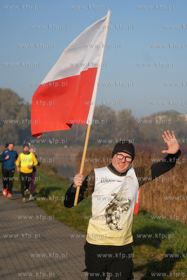 Parkrun Gdańk - Południe. Edycja biało - czerwona...