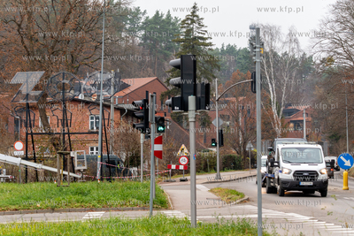 Oliwa. Nowy drogowskaz przy ul. Spacerowej w pobliżu...