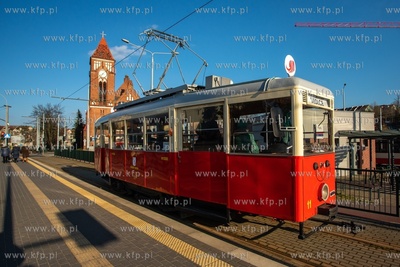 Zabytkowy tramwaj dla pań z okazji ich święta. 8.03.2020...