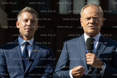 Gdańsk. Spotkanie premier Donald Tusk  premier Węgier...