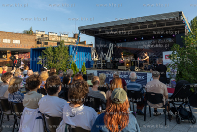 Gdańsk, Ołowianka. Jazz na Wyspie Nz. Koncert zespołu...