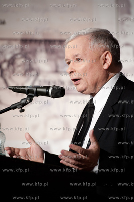 Gdansk. Sala BHP Stoczni Gdanskiej. Otwarte spotkania...