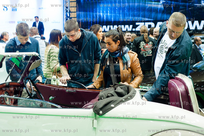 Gdansk. Ergo Arena. IV Trojmiejskie Targi Motoryzacyjne....