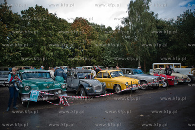 Gdansk Oliwa. Kuznia Wodna. Impreza pt. Pokaz Aut 2012.
07.10.2012...