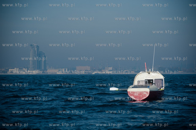 Gdynia. Pierwsza prezentacja lodzi wioslowej Romualda...