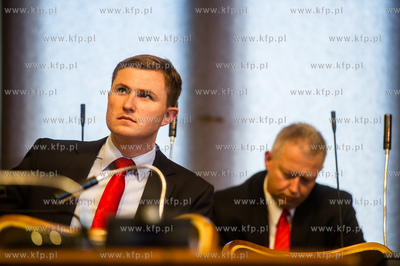 Gdańsk. Nowy Ratusz. Sesja Rady Miasta Gdańska. Debata...