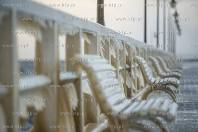 Gdynia. Orłowo. Skutki nocnego sztormu na Bałtyku.
05.01.2017
fot....