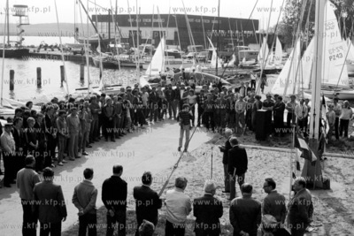 Górki Zachodnie. Rozpoczęcie międzynarodowych regat...