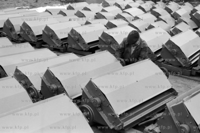 Państwowy Ośrodek Maszynowy w Zukowie. Na zdjęciu...