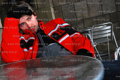 Szymon Kolodziejczyk rezyser i scenarzysta filmow off-owych...