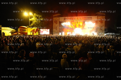 Gdansk. Plac Zebran Ludowych. Festiwal MTV Gdansk Dzwiga...