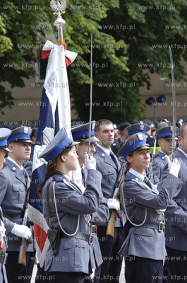 Slupsk
115 policjantow szkolonych w Szkole Policji...