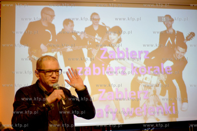 Kazdy kto mial kamere video - w tablecie, telefonie,...