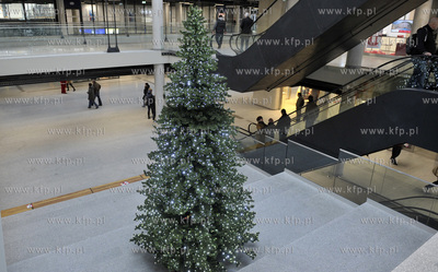 Nowy budynek dworca PKP w Sopocie zostal udostepniony...