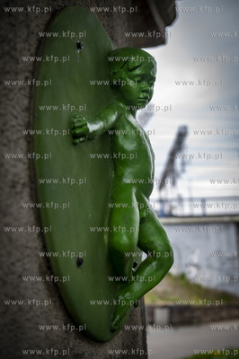 Gdynia, ul. Podjazd. Nowa rzeźba tajemniczego twórcy...