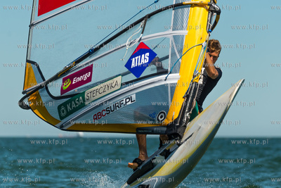 Plaza w Sopocie, przy Sopockim Klubie Zeglarskim. Briefing...