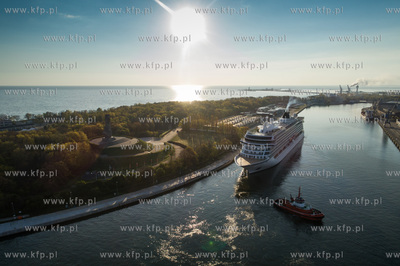 Do Portu Gdańsk zawinął wycieczkowiec Viking Sea,...