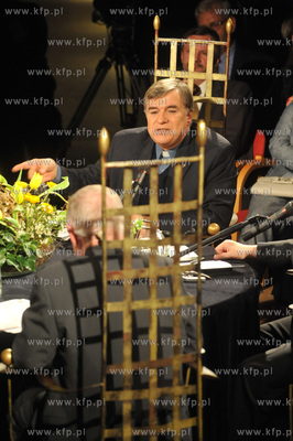 Gdansk. Filharmonia Baltycka. Areopag Gdanski. Debata...