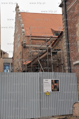 Przebudowa Teatru Wybrzeze w Gdansku. Prace budowlano...