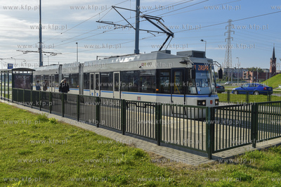 Gdańsk Chełm. Tramwaj na al. Wincentego Witosa. Przystanek...