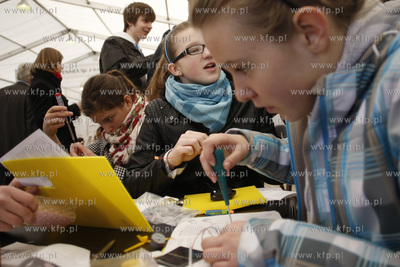 Uniwersytet Gdanski. Pomorskie Dni Energii 2011. Nz...