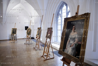 Muzeum Narodowe w Gdansku. Wystawa zbiorow portretow...