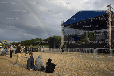 Gdańsk Brzeźno. Fląder Festiwal. Nz. koncert zespołu...