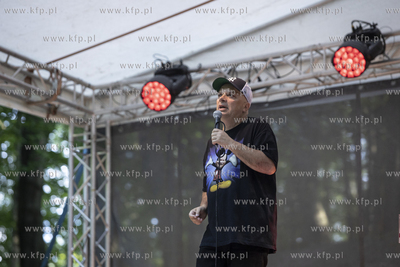 Teatr Leśny w Gdańsku Wrzeszczu. Skiba Stand Up Comedy.
02.08.2020
fot....