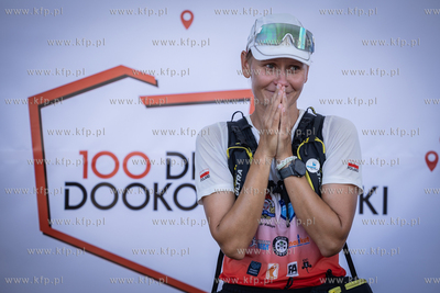 Kwidzyn. Zakonczenie biegu Karoliny Napiórkowskiej...