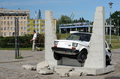Plac Solidarnosci w Gdansku. Fragment wystawy "Odyseja...
