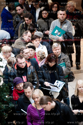 Gdansk. Centrum Handlowe Manhattan. Premiera i promocja...