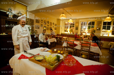 Gdansk. Restauracja Kuchnia Rosyjska. Noc Restauracji...